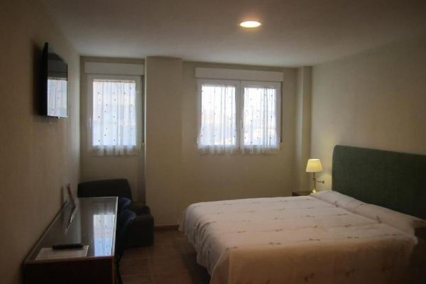 Hostal El Estudio (Almansa)